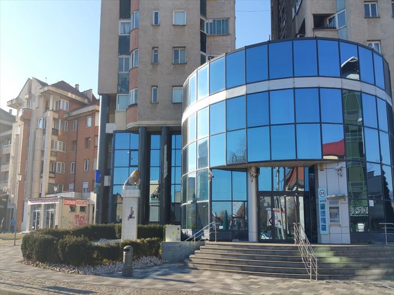 Vanzare cladire de birouri, 2280 mp, regim de inaltime S+P+E. Nu rata oferta de cladiri de birouri din Alba Iulia, Alba. Imobil 14100